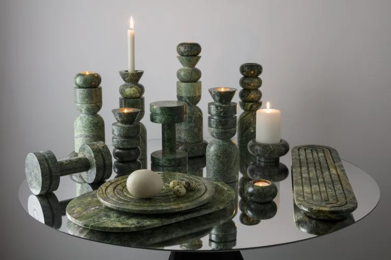 Tom Dixon Bandeja De Servir Rock Oblong 5 Tom Dixon Bandeja De Servir Rock Oblong - Imagen 3