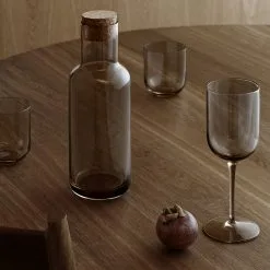 Blomus Jarra De Agua Fuum 1 L -Menaje de mesa Ventas 41704 02 03 bbf6a236a6