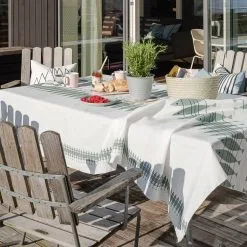 Almedahls Hule Sill 145x220 Cm -Menaje de mesa Ventas 46681 02 02 d17c17705a