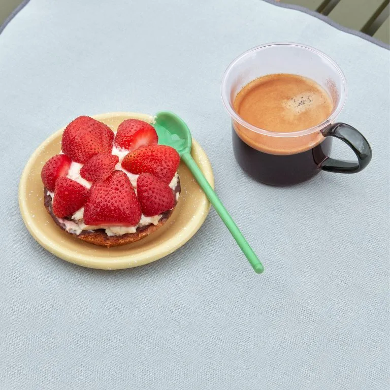 Hay 2 Cucharas De Vidrio Mono 5 Hay 2 Cucharas De Vidrio Mono - Imagen 3