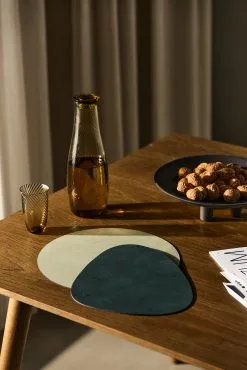 LIND DNA Mantel Individual Nupo Circular Reversible M 1 Pieza 10 LIND DNA Mantel Individual Nupo Circular Reversible M 1 Pieza -Menaje de mesa Ventas 501975 01 40 EnvironmentImage 2ef2b6db05