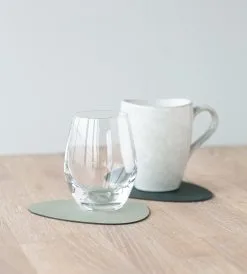 LIND DNA Posavasos Nupo Curvo Reversible 1 Pieza -Menaje de mesa Ventas 502021 01 2 EnvironmentImage 36951c7d52