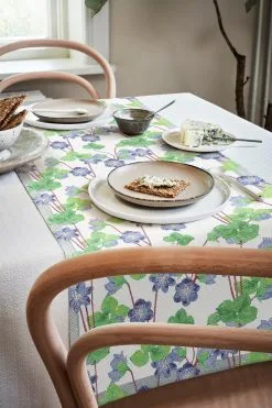 Ekelund Linneväveri Camino De Mesa Hepatica -Menaje de mesa Ventas 513656 01 3 EnvironmentImage 83723216b7