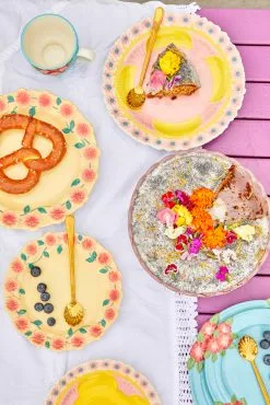 Set De 4 Cucharas De Latte Rice Seashell 19 Cm -Menaje de mesa Ventas 513999 01 3 EnvironmentImage 45f8d9b0c7