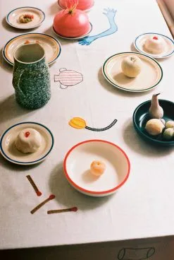 Hay 2 Platos Sobremesa Ø24,5 Cm -Menaje de mesa Ventas 567408 01 4 EnvironmentImage 674dc41068