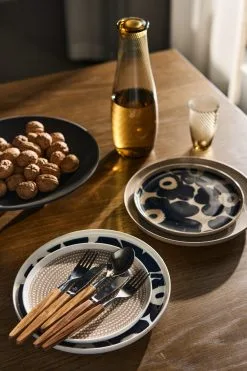 Marimekko Plato Unikko Ø25 Cm ​ -Menaje de mesa Ventas 570220 01 40 EnvironmentImage f3afb0105e